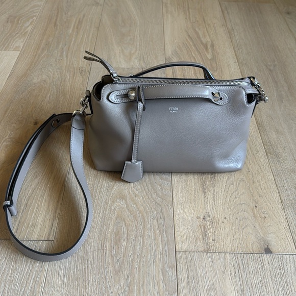Fendi bag - Picture 1 of 7
